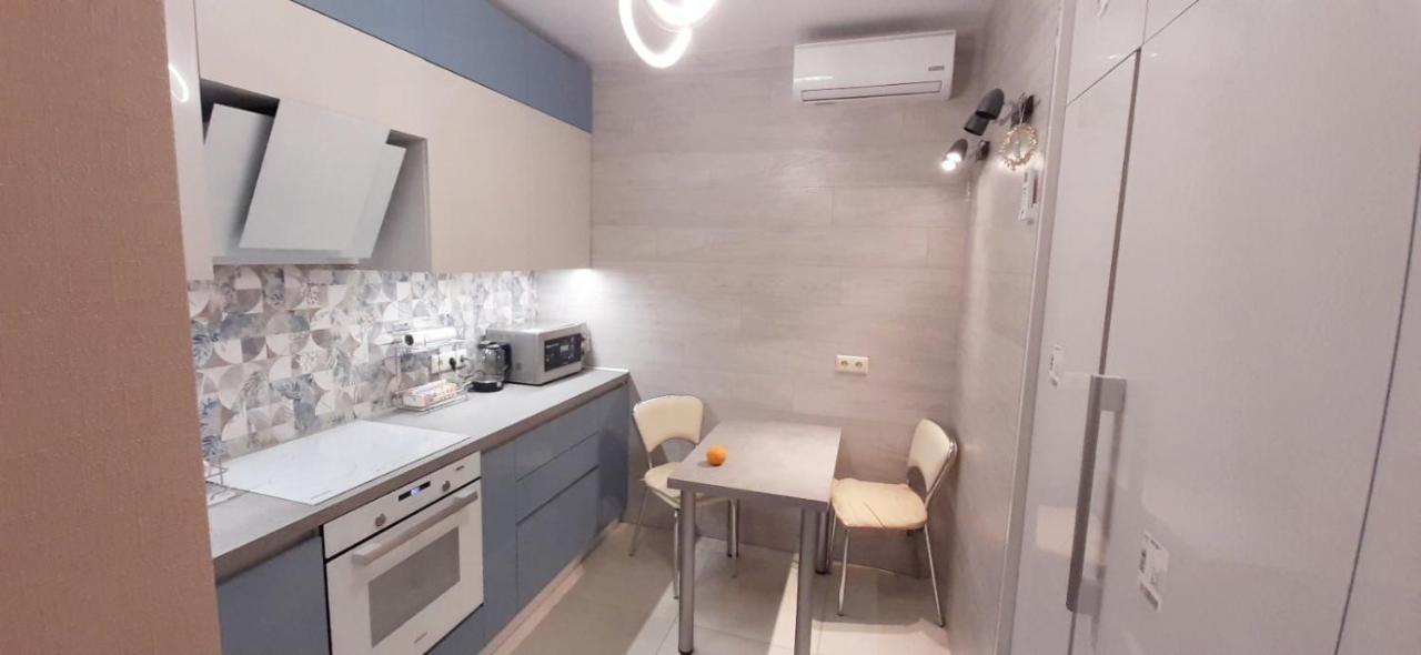 Flatservice Затишні Та Просторі Апартаменти В Жк Parklend Kiev Esterno foto