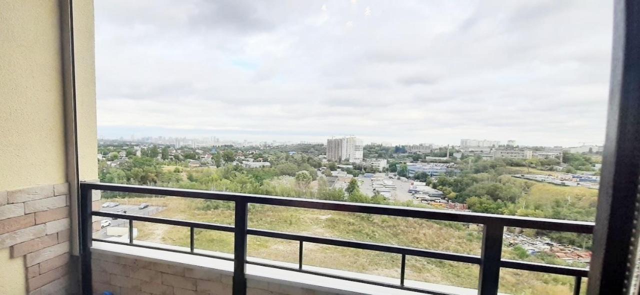Flatservice Затишні Та Просторі Апартаменти В Жк Parklend Kiev Esterno foto